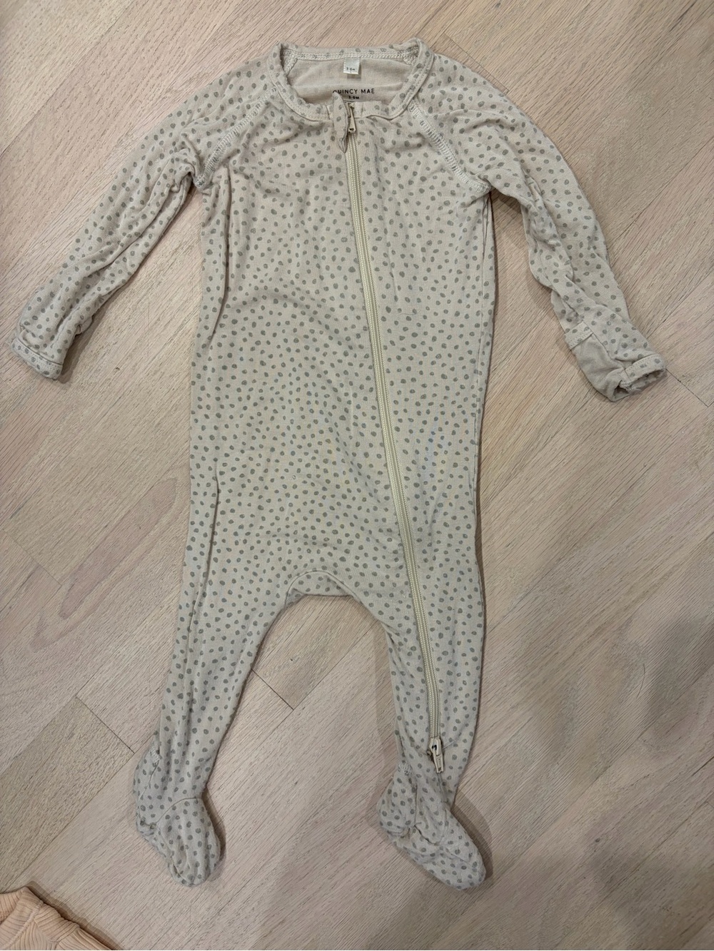 Quincy Mae Beige Dot Footed One-Piece Zipper Pajamas